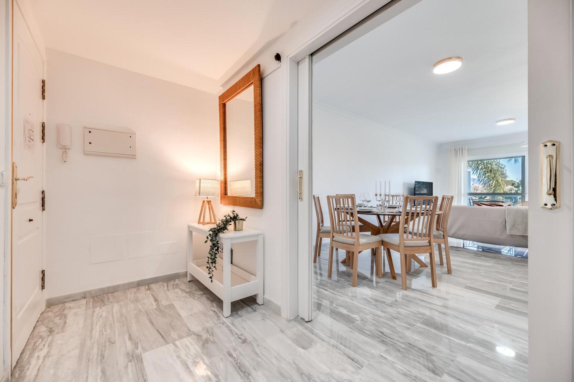 Stunning Duplex By The Golf & Terrace By The Marbella